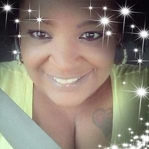 Meet your Posher, Niki